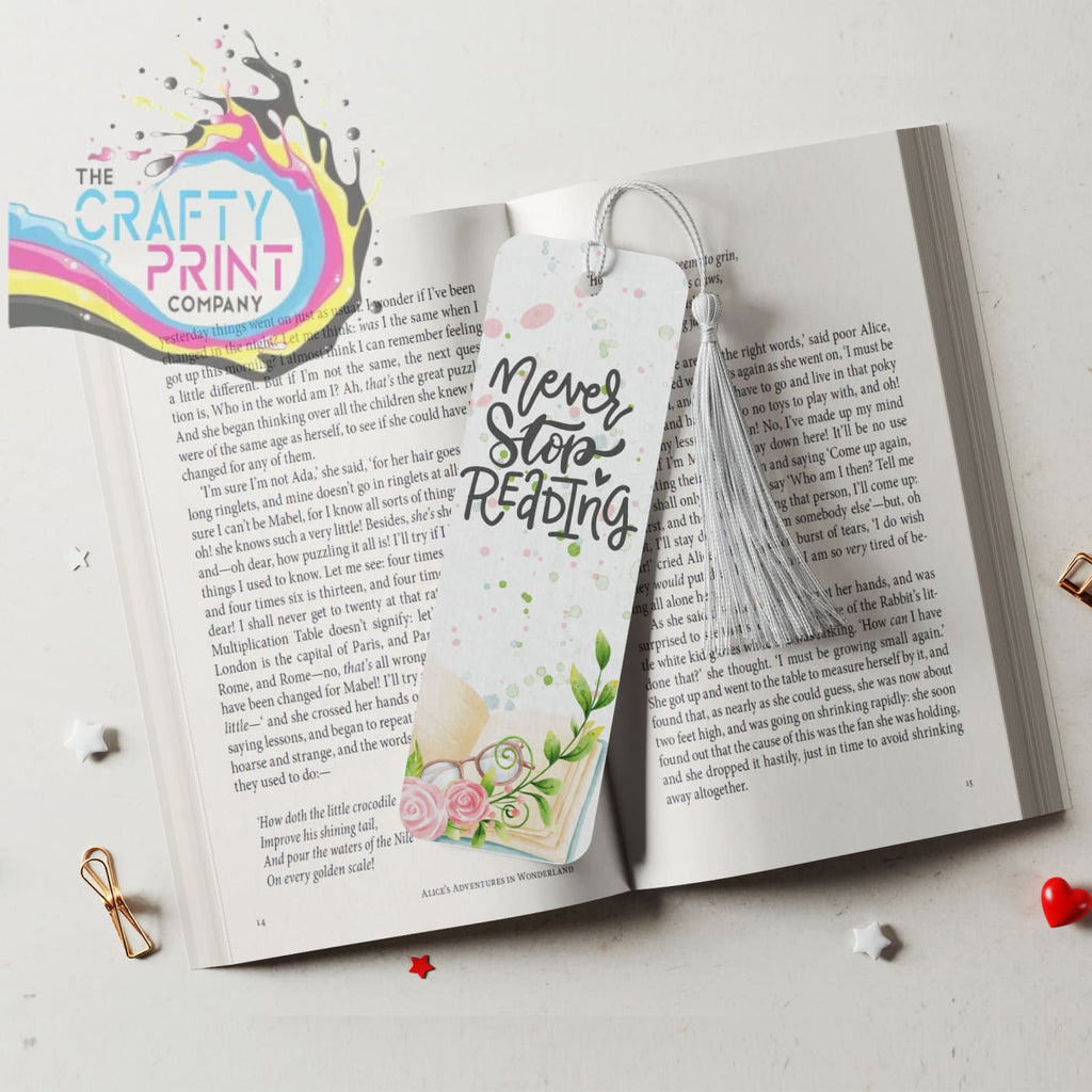 Never Stop Reading Bookmark - Fabric Board - Bookmarks