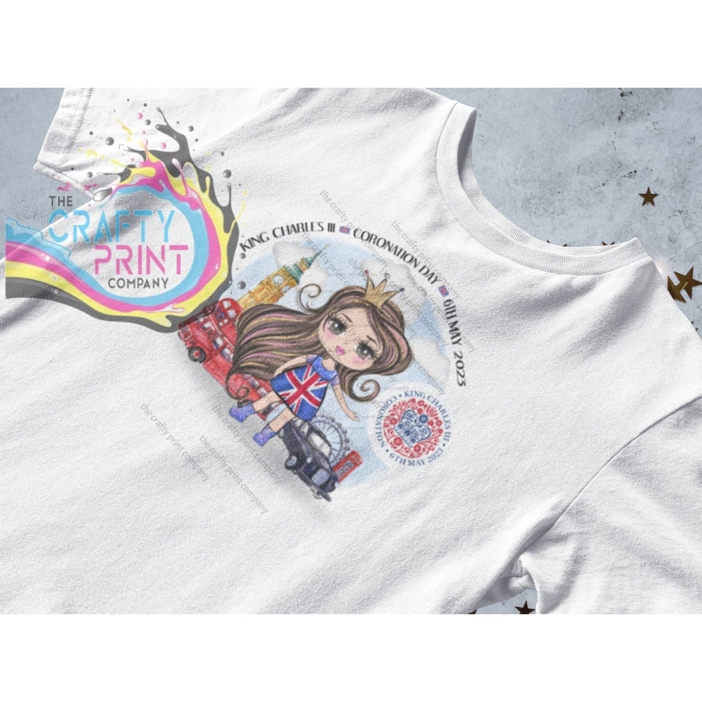 Coronation Girl T-shirt Printed with Logo - Brown Hair